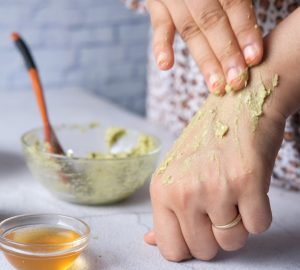 kako napraviti kremu za ruke - recept za izradu bogate hranjive kreme za ruke